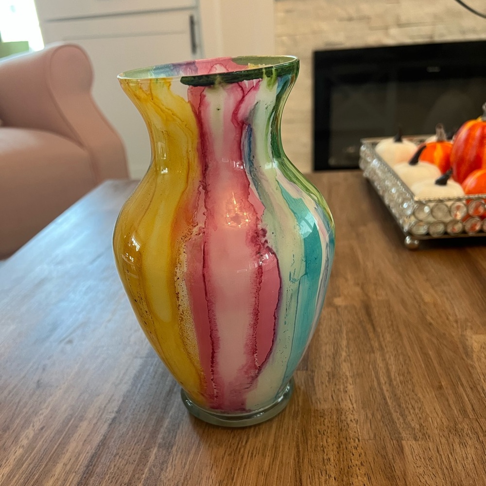 Multicolor vase